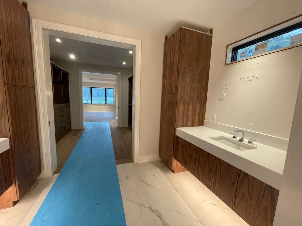 Gallery photos for Hallway and Bathroom Cabinet Installation: Image #2